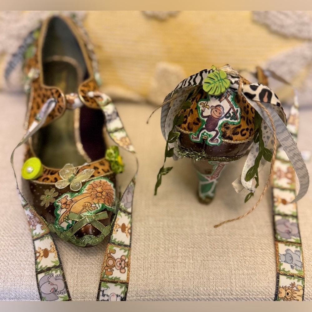 HandMade OOAK Mary Jane wedge statement heel in safari zoo jungle theme 8/39 - Picture 9 of 12